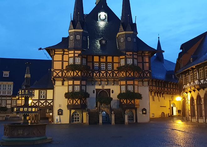 Buchung-Kontakt